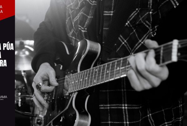 uso de la púa en la guitarra